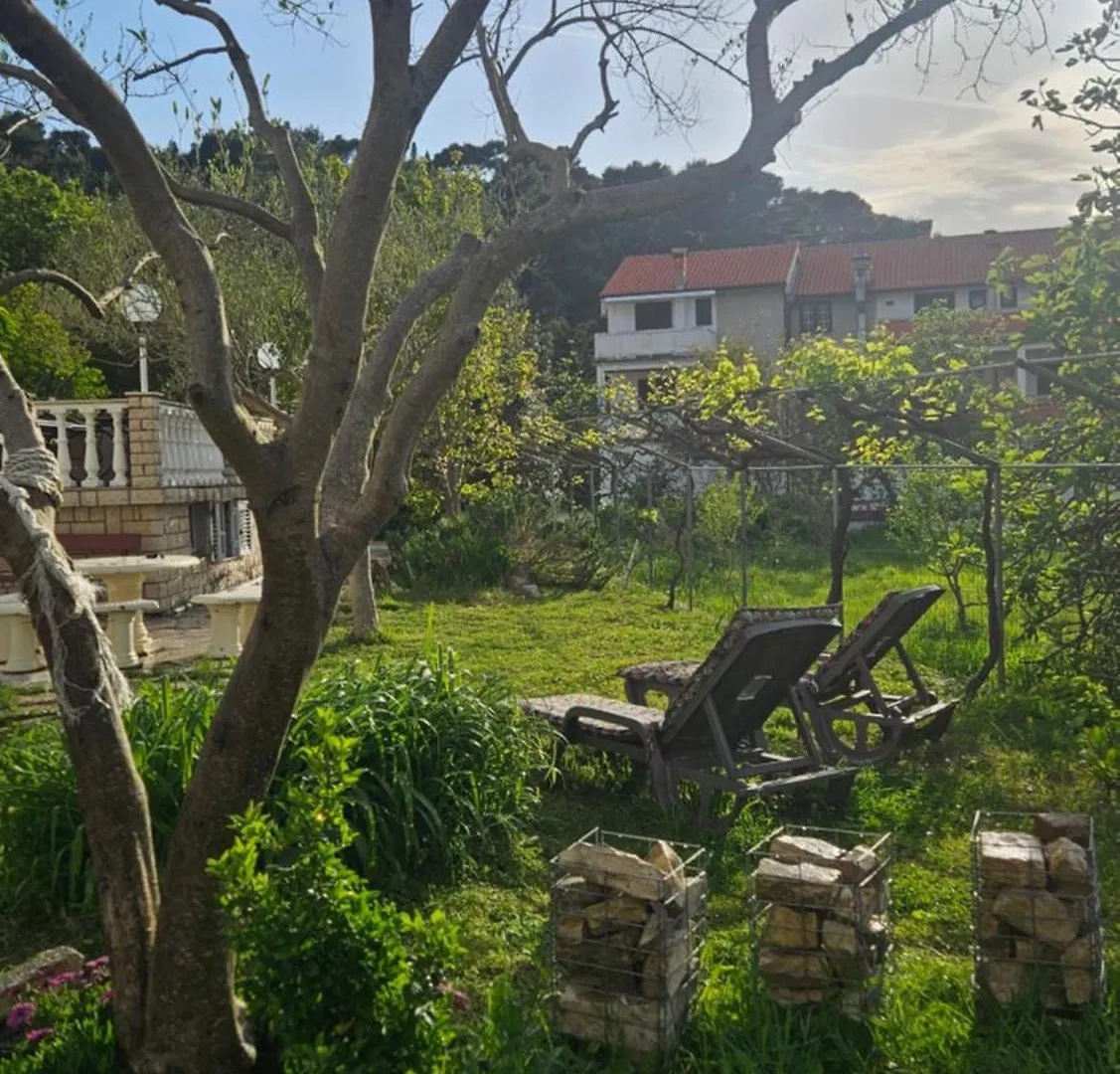 Palma Guesthouse Palit Croácia